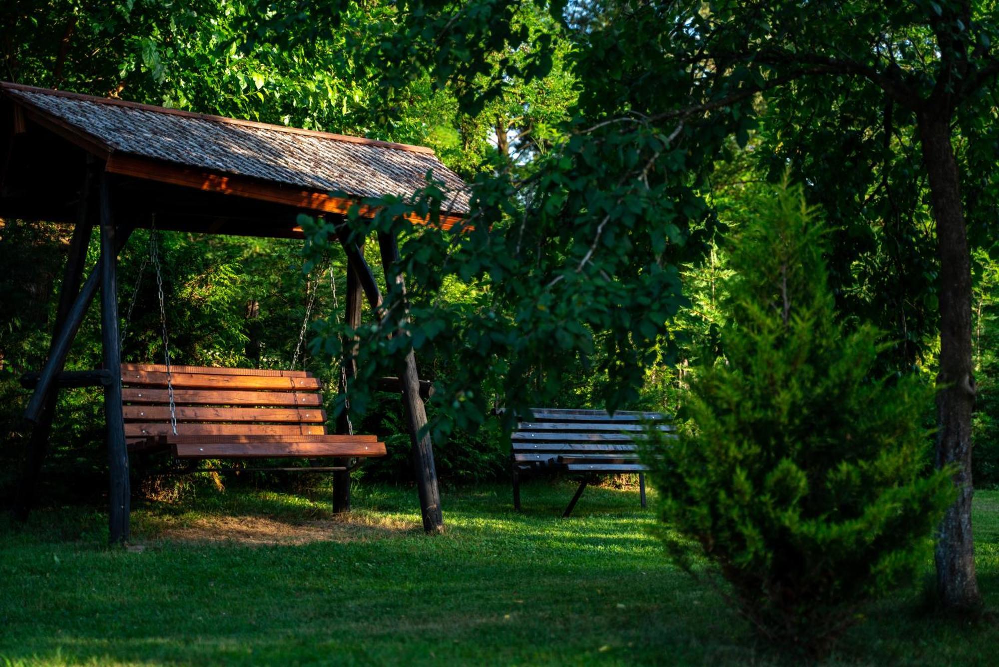 Din Natura Varbilau Экстерьер фото