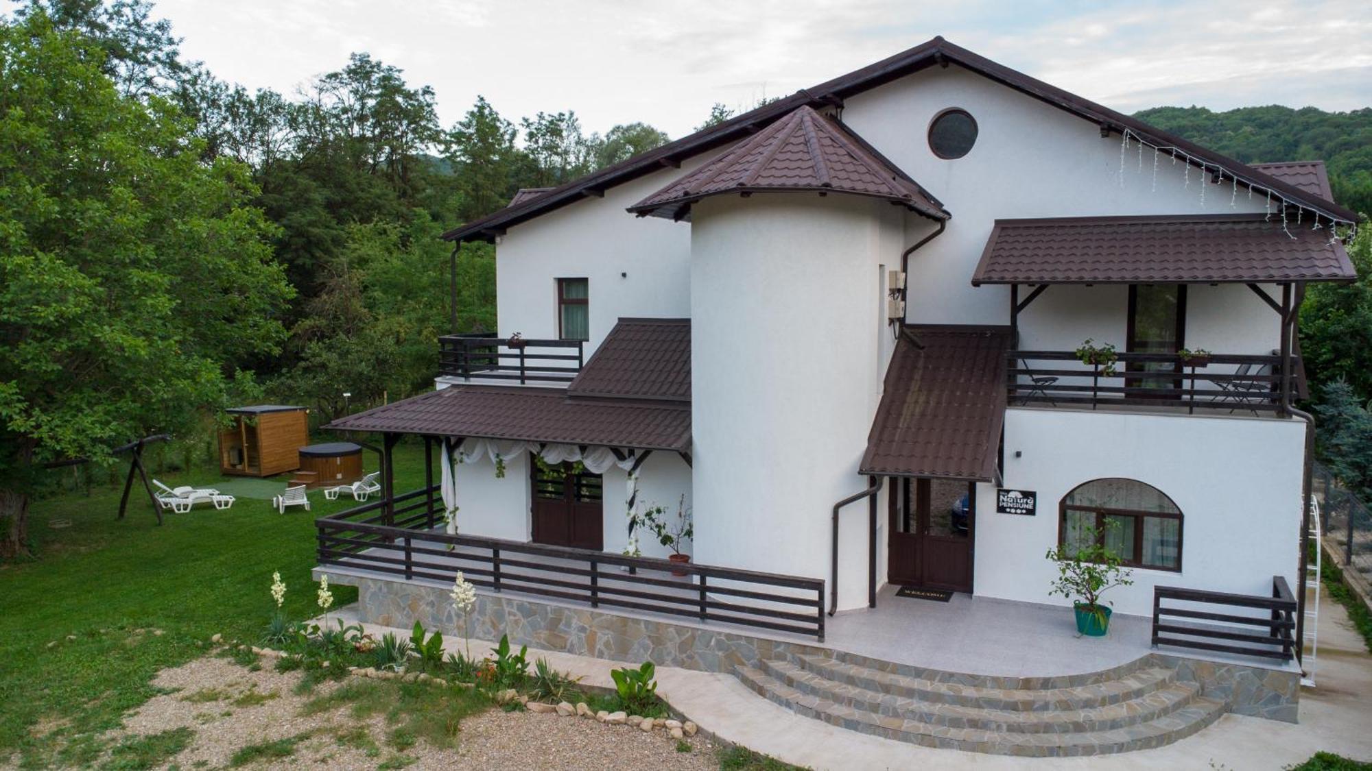 Din Natura Varbilau Экстерьер фото
